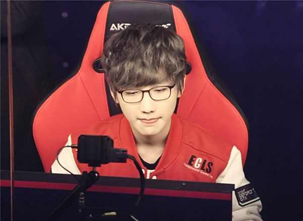 切换的亚洲 切换的亚洲